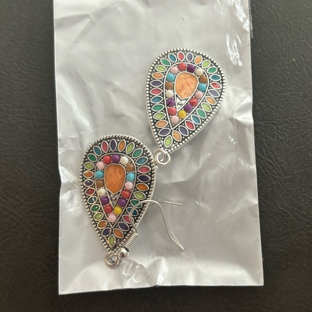 NWOT Colorful Teardrop Earrings
